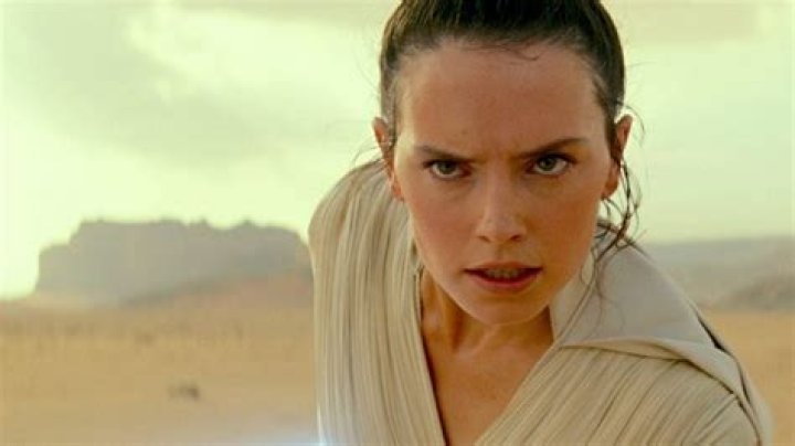 Daisy Ridley Has Clever Response When Asked About Star Wars Return