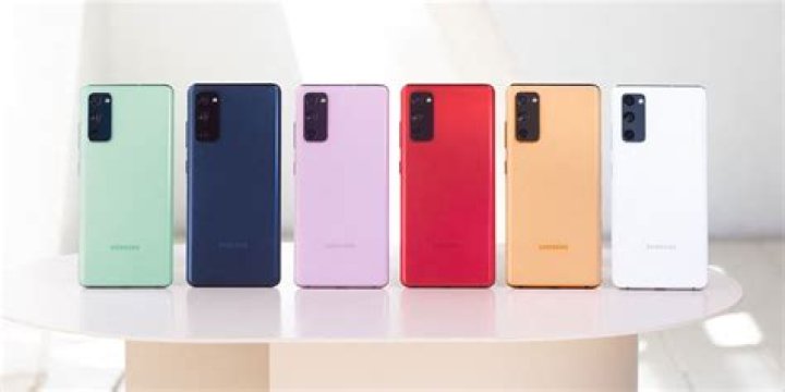 Galaxy S20 FE Color Options Explained (& Which Colors Are Best)