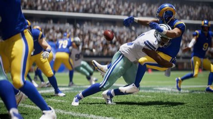 Madden NFL 20: How to Perform a Slide