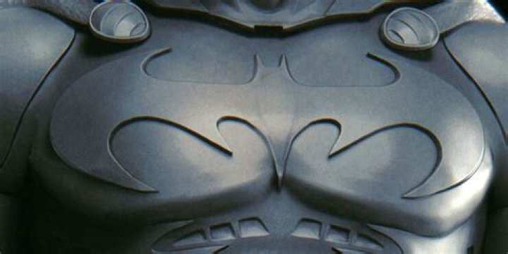 The Batman: Every Cinematic Batman Symbol, Ranked
