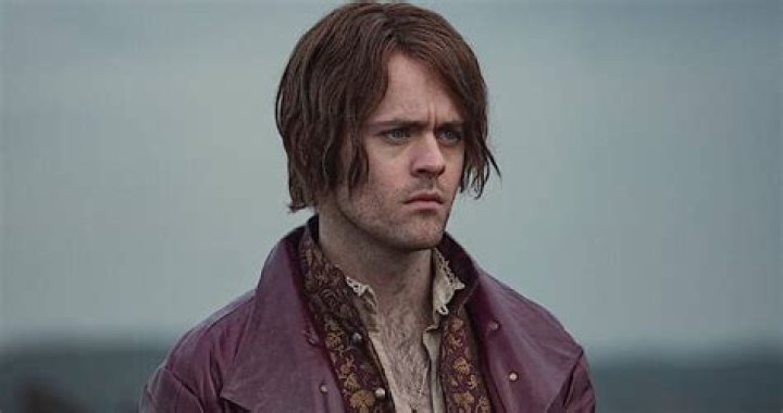 The Witcher: How Old Is Jaskier Supposed To Be?