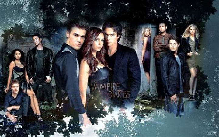 Vampire Diaries' Original Ending Explained (& How Nina Dobrev Changed It)