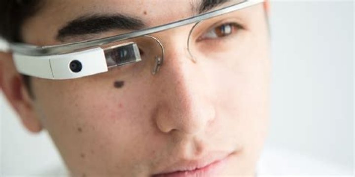 What Happened To The Futuristic Smart Glasses?